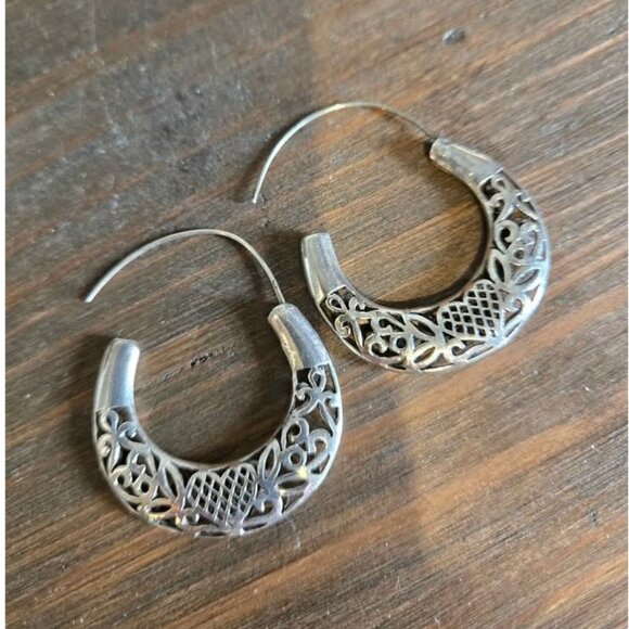 Large Sterling Silver Filigree Hoop Earrings with Heart & Leaf Design - Picture 5 of 7